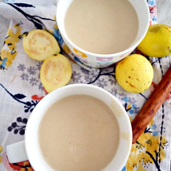 Atole de Guayaba